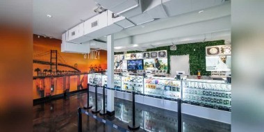 Shryne store banner